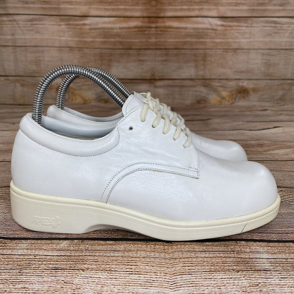 APEX Orthopedic Shoes Women Size 6.5 Extra Wide Anti Shox Comfort Shoes - NEW